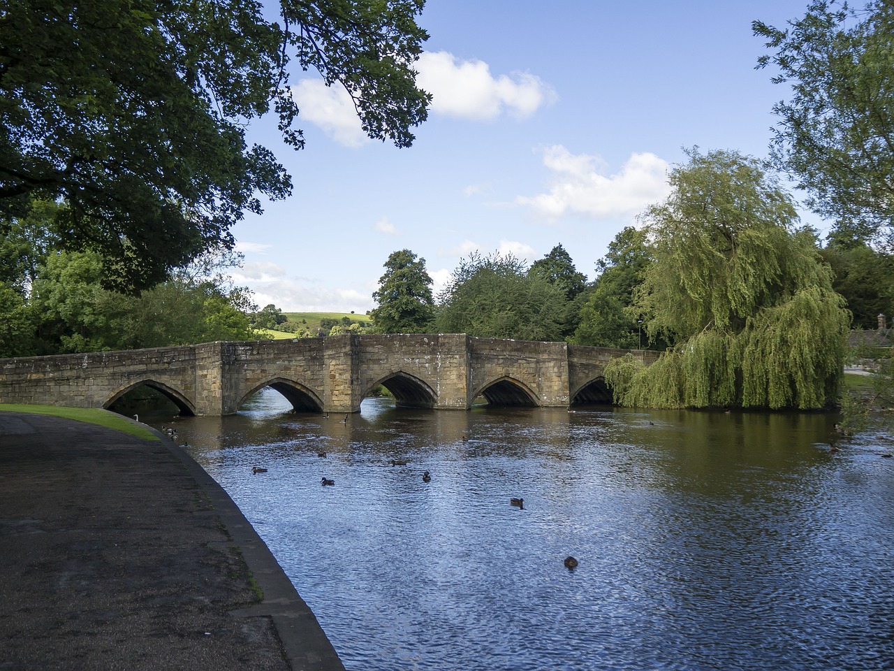 BAKEWELL MARKET & CANAL CRUISE 🛥️