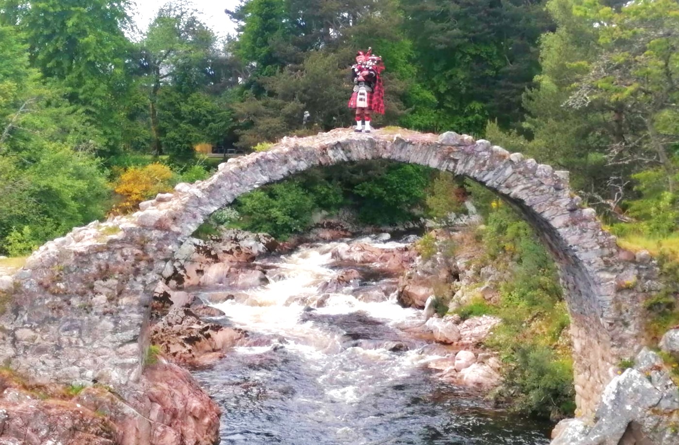 ROMANTIC HIGHLAND RAILWAYS