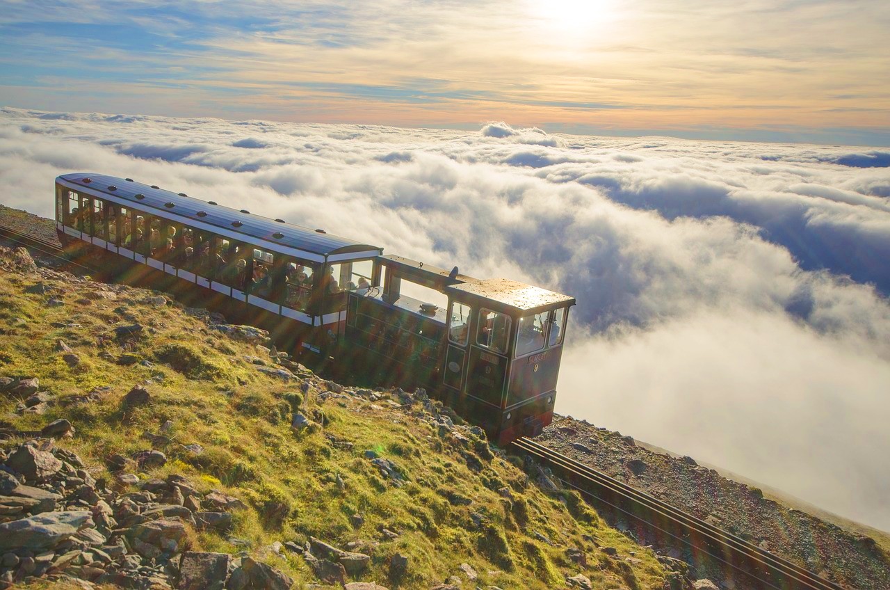 VINTAGE RAILWAYS OF WALES