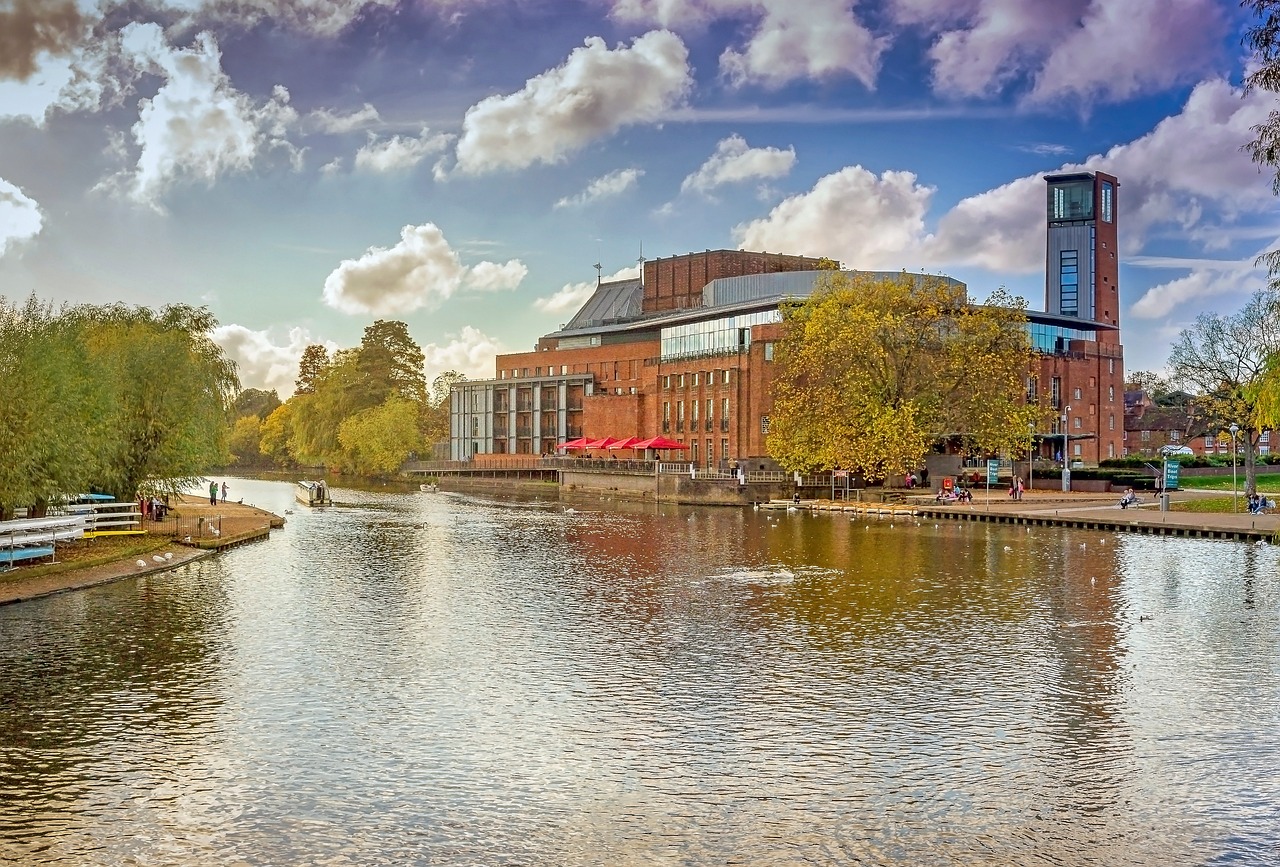 STRATFORD UPON AVON 🚤🛍️